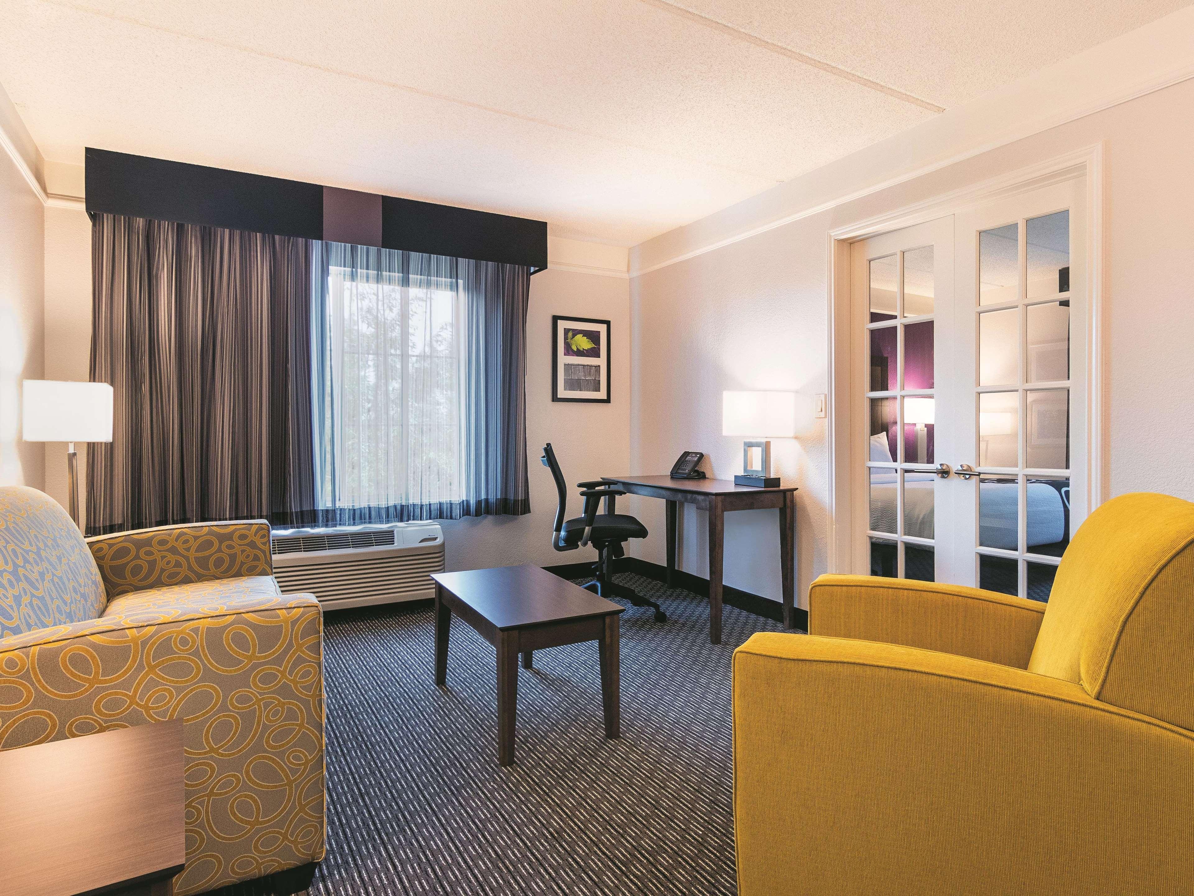 Hotel La Quinta By Wyndham Atlanta Conyers Extérieur photo