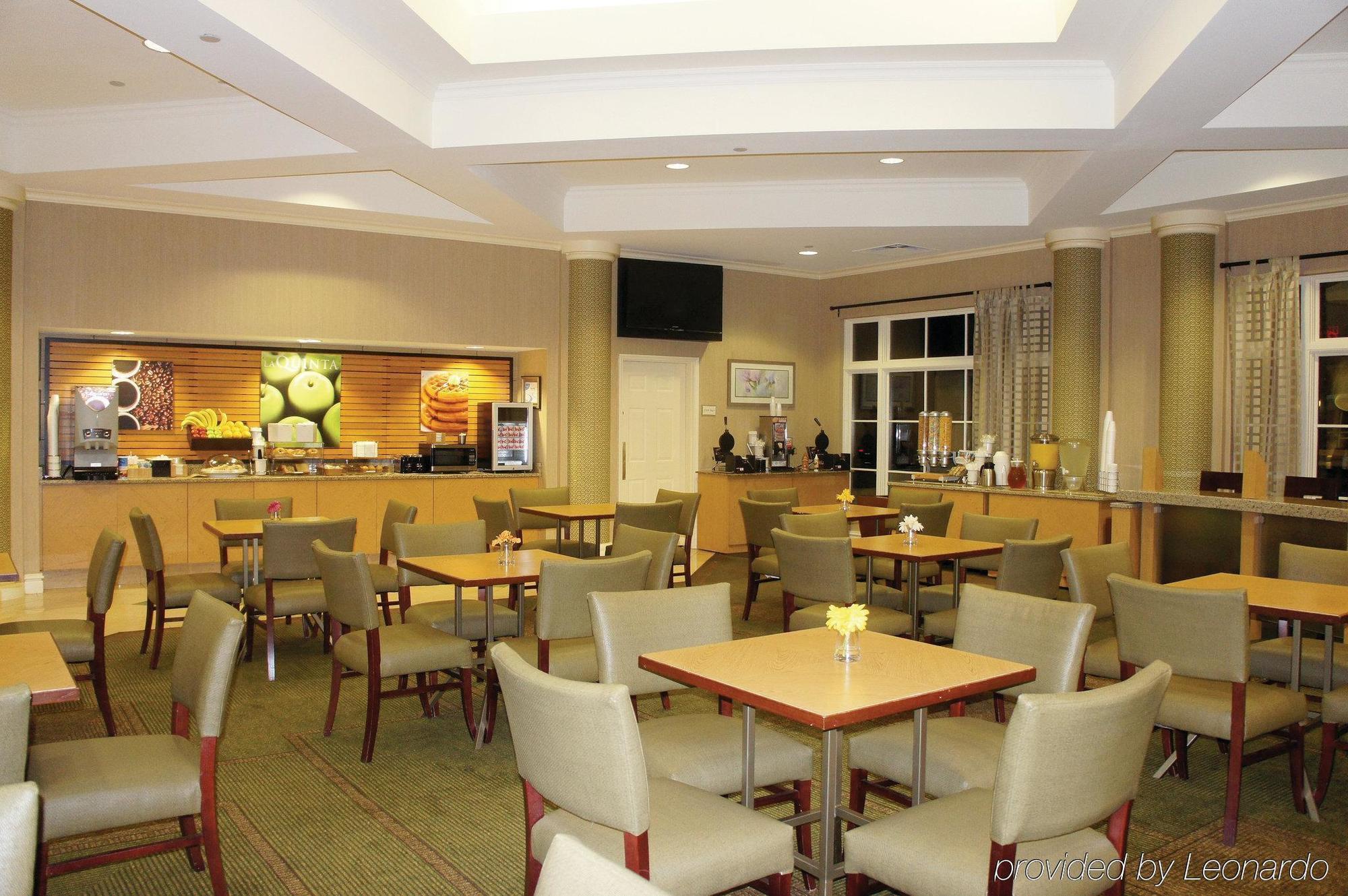 Hotel La Quinta By Wyndham Atlanta Conyers Extérieur photo