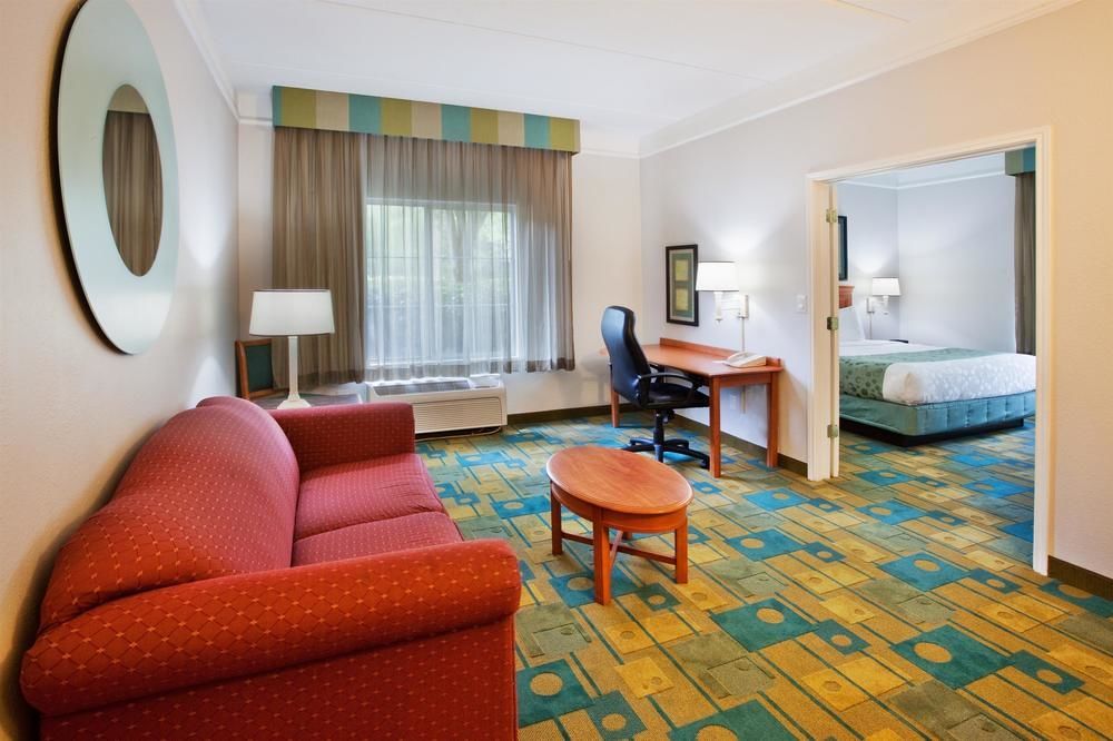 Hotel La Quinta By Wyndham Atlanta Conyers Extérieur photo