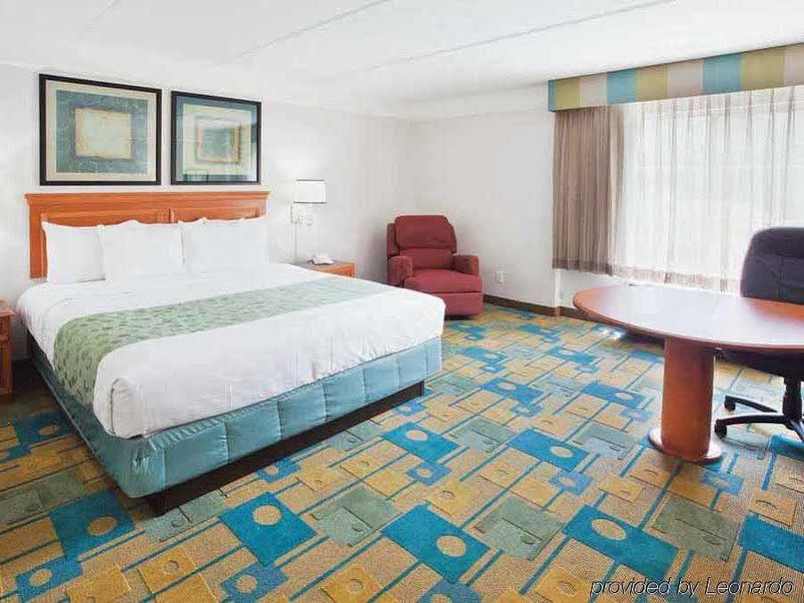Hotel La Quinta By Wyndham Atlanta Conyers Extérieur photo
