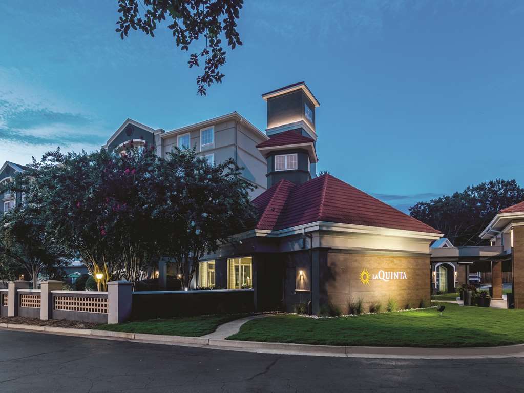 Hotel La Quinta By Wyndham Atlanta Conyers Extérieur photo