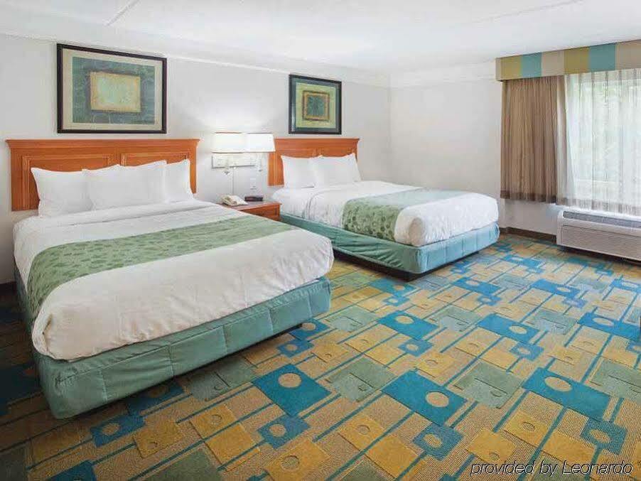 Hotel La Quinta By Wyndham Atlanta Conyers Extérieur photo